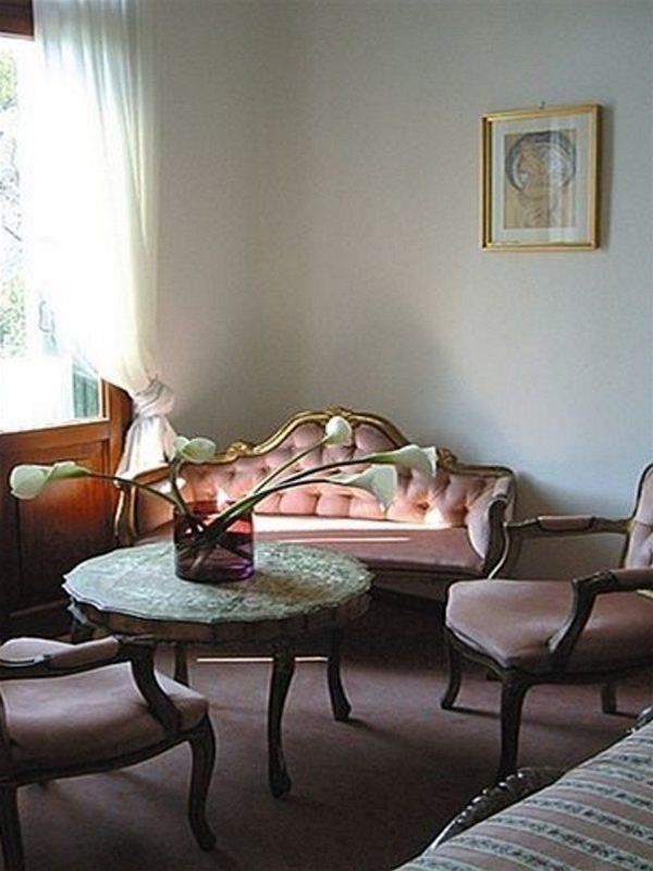 Hotel Byron Lido di Venezia Kültér fotó